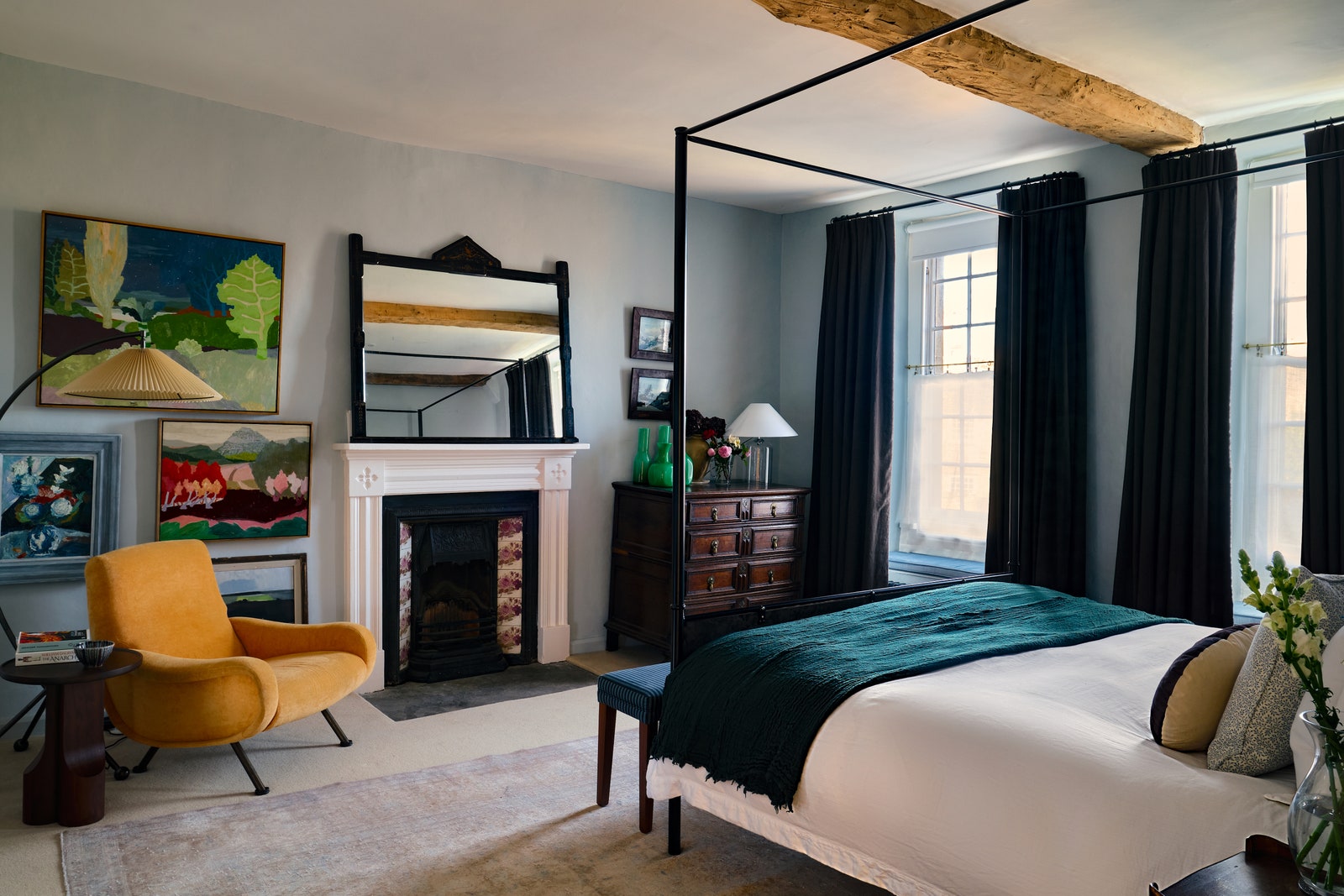In this Tom Morris project the four poster was custom made for the space.