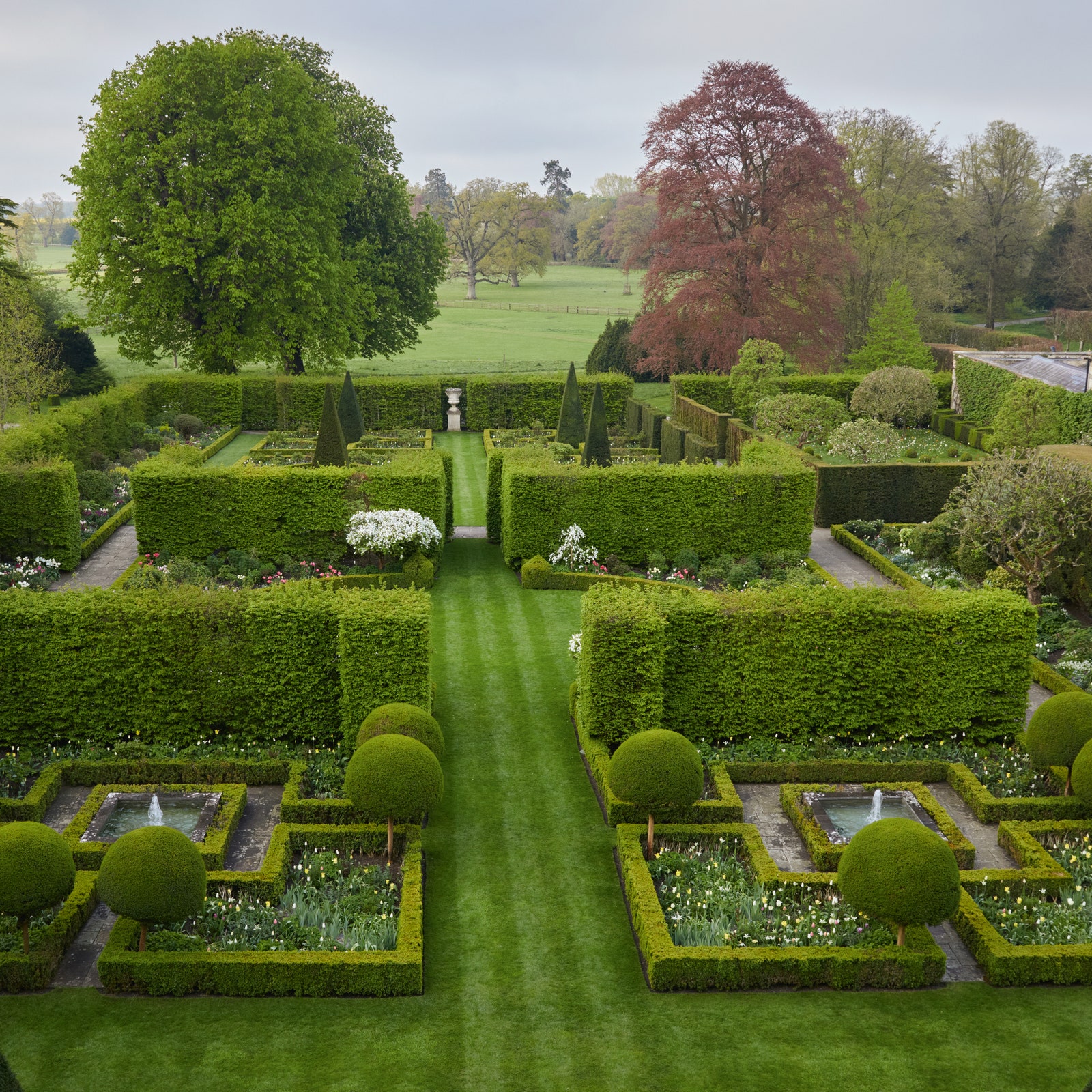 A glorious spring at the Cotswold home of the Dukes of Beaufort, Badminton House